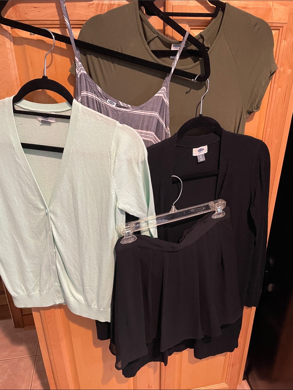 Old Navy Bundle XS (1 S) - 5 pieces - skirt dress tank cardigans